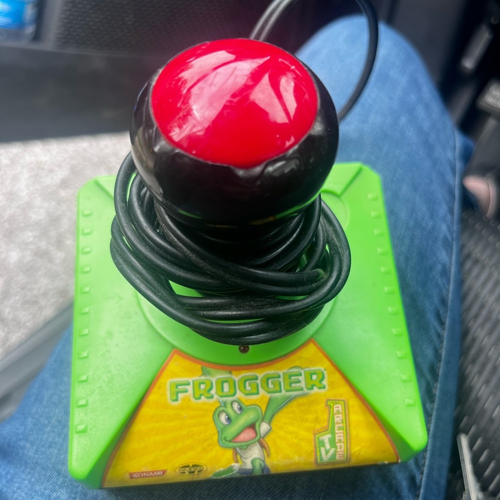 Plug & Play TV Game - Green and Red